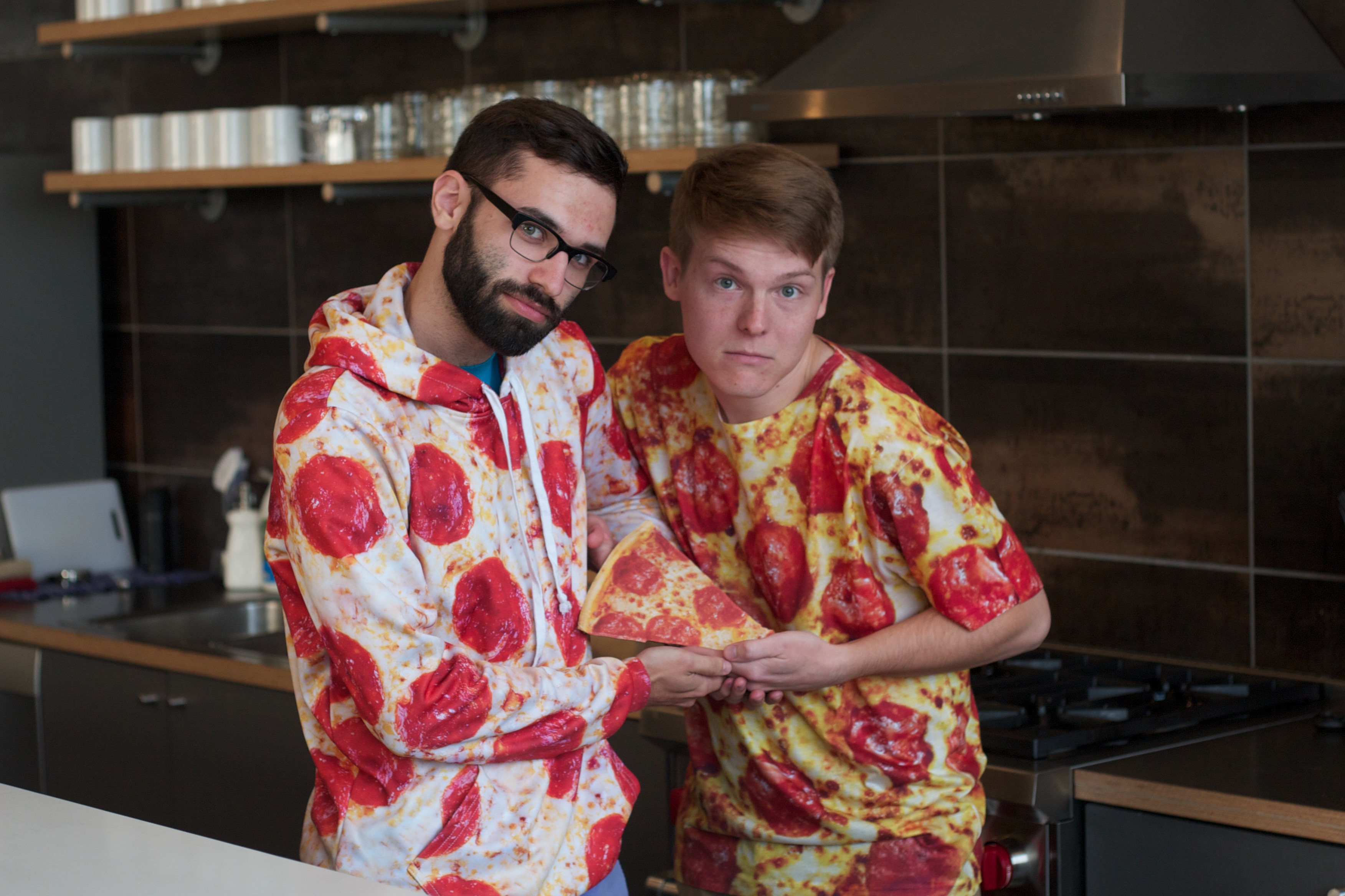 The Pizza Pals Duo Turns DJ Sets of Glitchy Pop Into Playable Video Games
