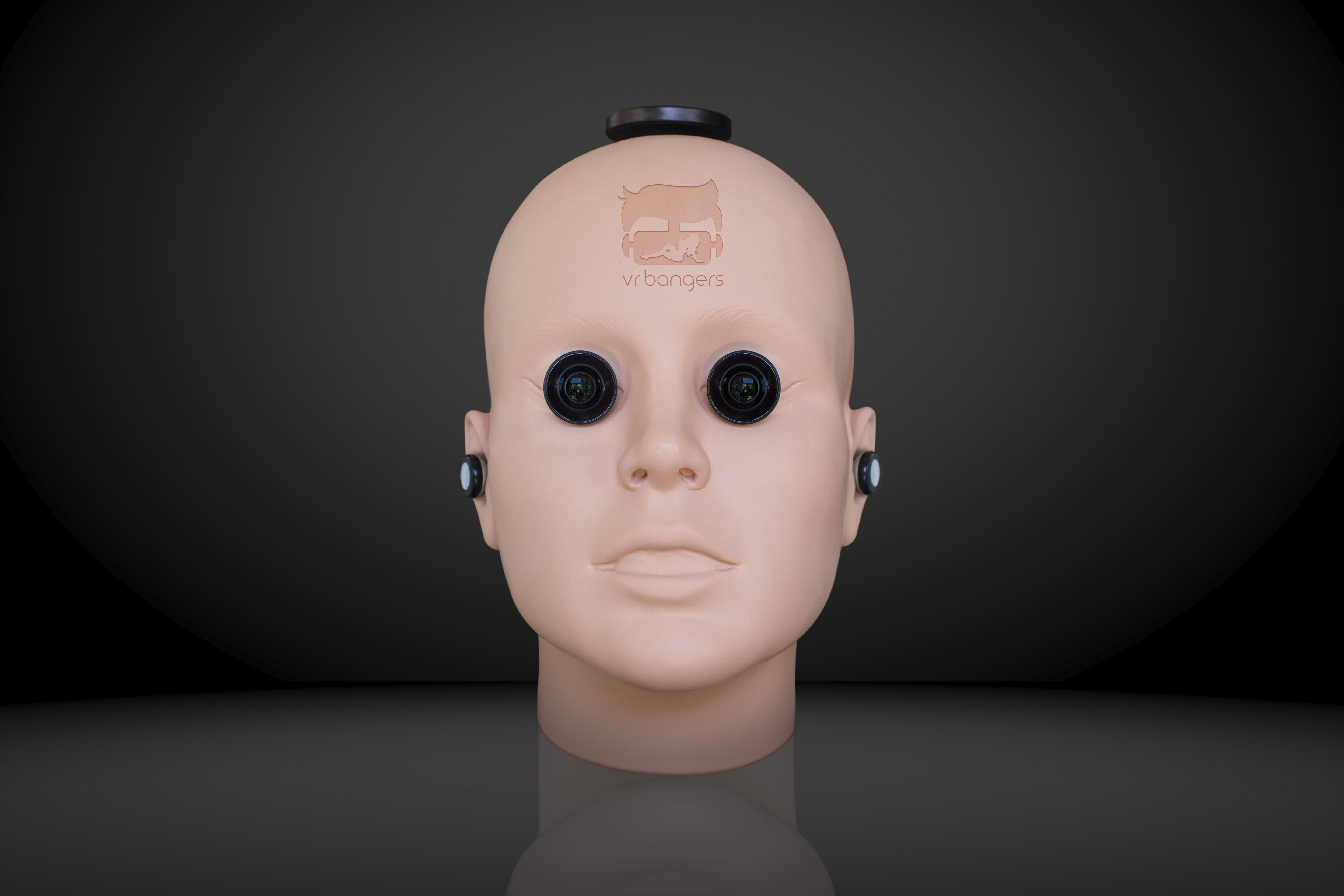 Pov Sounding Porn - This Horrific Mannequin Head Camera Wants to Make VR Porn ...